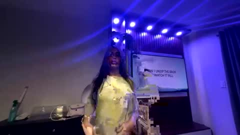 AMANDA  online show from May 13, 2026, 4:15 pm