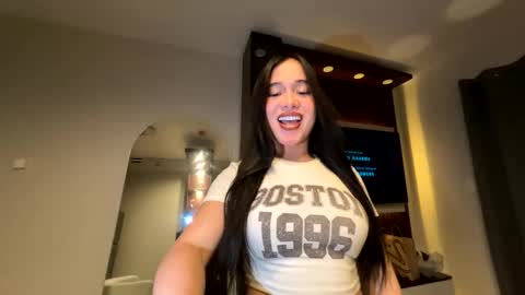 Snapshot of fantasyxbabe chatting on May 17, 2026, 4:47 pm AMANDA online show from May 17, 2026, 4:47 pm