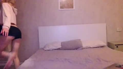 Kira online show from December 3, 2024, 11:02 pm