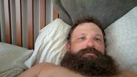 Snapshot of farm2boy chatting on September 27, 2025, 2:44 pm Farm2boy online show from September 27, 2025, 2:44 pm