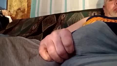 Snapshot of farrisshane1985 chatting on February 17, 2026, 11:40 am farrisshane1985 online show from February 17, 2026, 11:40 am