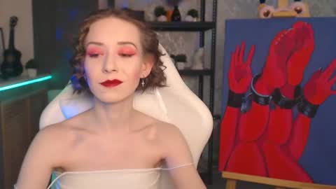 Fascinating   Eyes online show from February 4, 2026, 9:20 pm