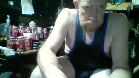 fasteddyuc online show from January 3, 2025, 8:43 am