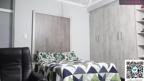 Snapshot of fatherfly001 chatting on March 26, 2026, 8:42 am fatherfly001 online show from March 26, 2026, 8:42 am