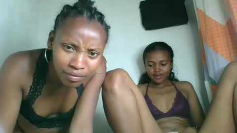 fayence09 online show from October 24, 2025, 6:59 pm