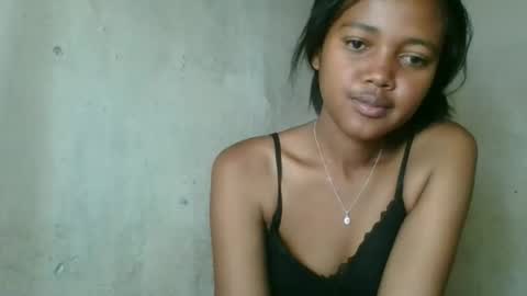 fayence09 online show from December 16, 2025, 1:05 pm