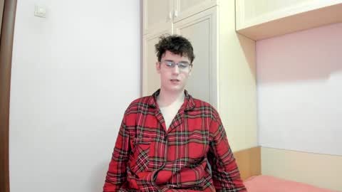 Michael online show from December 25, 2024, 6:52 pm