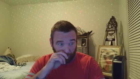 PullouProblems online show from December 4, 2025, 12:09 am