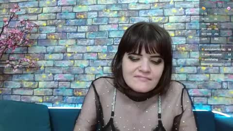 Snapshot of feelsgoodwoman chatting on December 5, 2024, 10:12 am Laura online show from December 5, 2024, 10:12 am