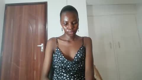 feetlovely507541 online show from February 3, 2026, 7:35 am