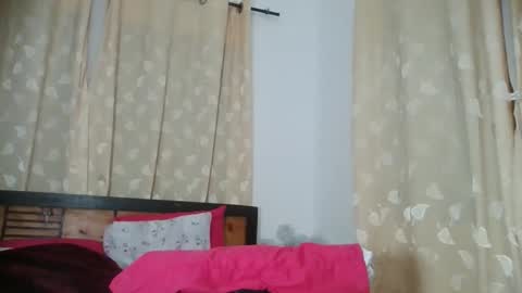 feetlovely507541 online show from March 27, 2026, 9:36 pm