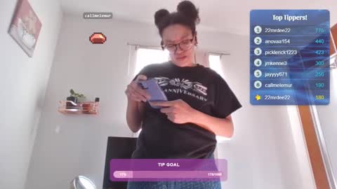 Soley online show from February 4, 2025, 5:01 pm