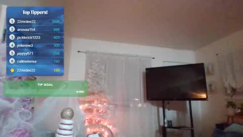 Soley online show from February 10, 2025, 11:45 pm