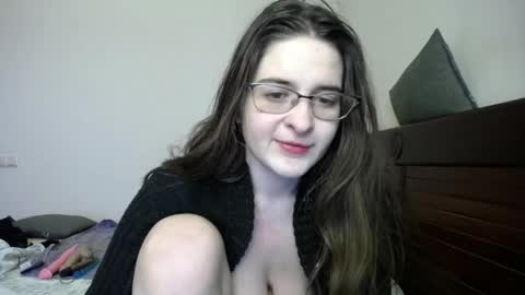 Felicia online show from April 30, 2026, 2:45 pm