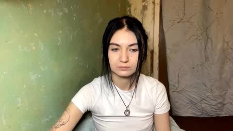 Lola online show from March 21, 2026, 8:56 pm