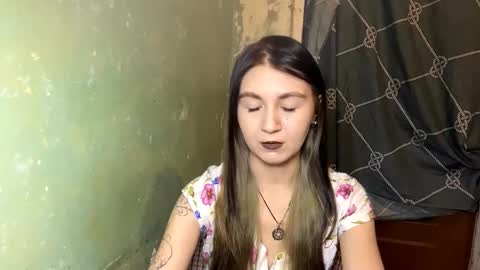 Lola online show from March 29, 2026, 8:53 pm