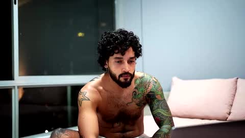 Felix Candela  online show from January 9, 2025, 5:44 am