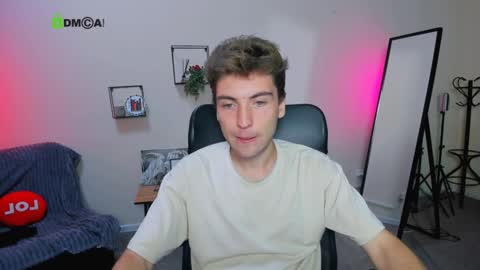 felix_dream_ online show from September 22, 2025, 7:16 pm