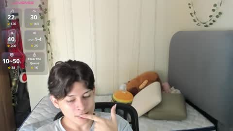 Snapshot of felix_leex chatting on February 20, 2026, 7:25 pm Felix leex online show from February 20, 2026, 7:25 pm