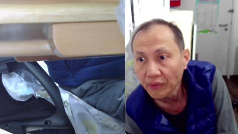 felixlau online show from December 16, 2024, 4:23 am