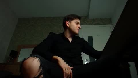 FelixStark online show from November 24, 2025, 5:07 am