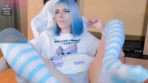 Alexa online show from November 4, 2025, 3:44 pm