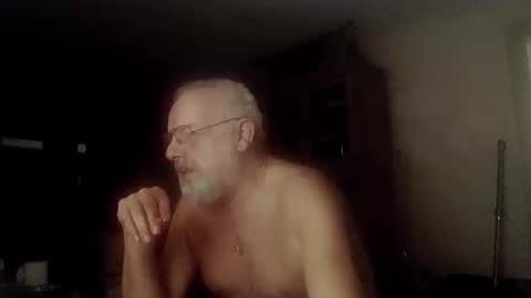 Snapshot of femdom_sub chatting on December 11, 2024, 6:04 am femdom_sub online show from December 11, 2024, 6:04 am
