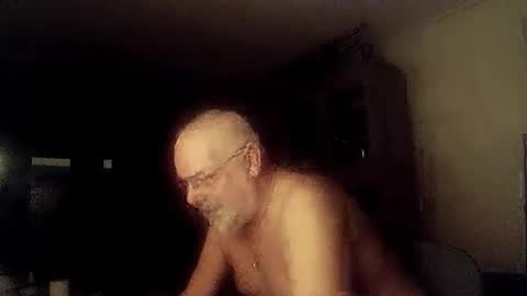 Snapshot of femdom_sub chatting on December 19, 2024, 9:17 pm femdom_sub online show from December 19, 2024, 9:17 pm