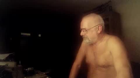 Snapshot of femdom_sub chatting on December 26, 2024, 4:32 am femdom_sub online show from December 26, 2024, 4:32 am