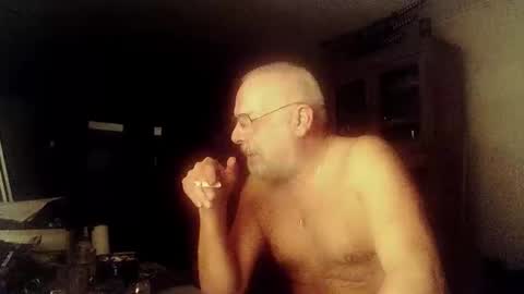 Snapshot of femdom_sub chatting on December 28, 2024, 6:39 am femdom_sub online show from December 28, 2024, 6:39 am