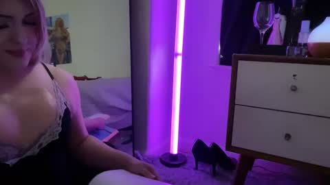 this is justice tricia a bigelow. she was fucking my husband tom girardi online show from February 12, 2025, 8:29 pm