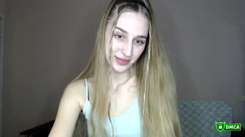 Femke online show from February 2, 2026, 7:45 pm