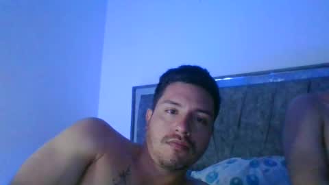 Snapshot of femsex122_ chatting on May 31, 2026, 7:04 am Nico online show from May 31, 2026, 7:04 am