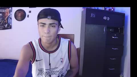 Snapshot of fenix_hardcock chatting on July 10, 2026, 4:31 pm Christian online show from July 10, 2026, 4:31 pm