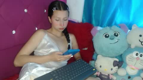 Fenixxx online show from October 20, 2025, 9:15 pm