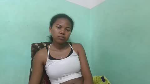 fenou122745 online show from December 4, 2025, 7:28 am