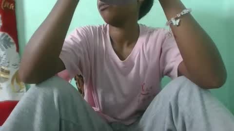 fenou122745 online show from January 19, 2026, 9:24 am