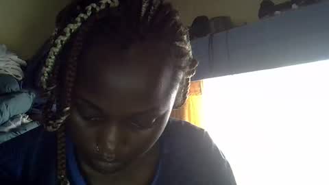 fentyafricana00 online show from January 12, 2026, 11:26 am