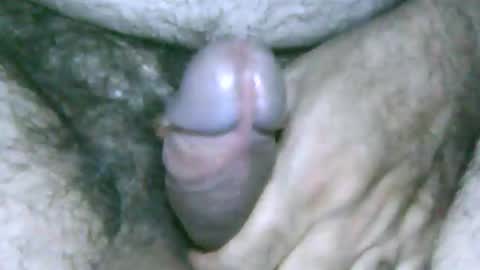 fer_2197 online show from December 6, 2024, 6:28 pm