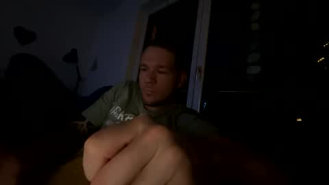 ferdl1988_1 online show from December 30, 2024, 10:12 pm