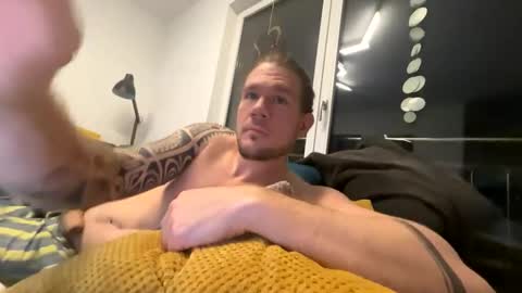 ferdl1988_1 online show from January 11, 2025, 10:18 pm