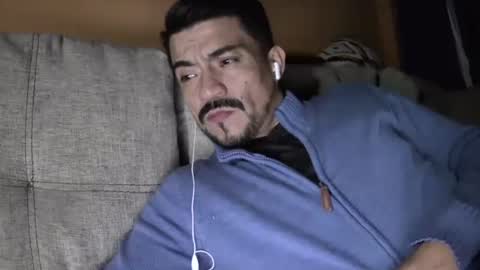 fernand89 online show from January 9, 2025, 5:55 am