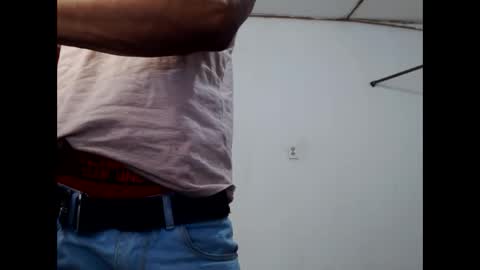 fernandez_latinblack online show from January 24, 2025, 2:49 am