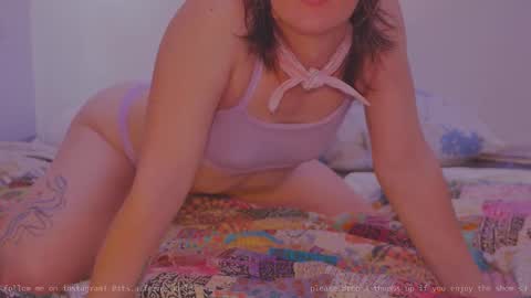 Snapshot of fernydew chatting on February 1, 2026, 11:47 pm Fern next stream 430pm Monday PST online show from February 1, 2026, 11:47 pm