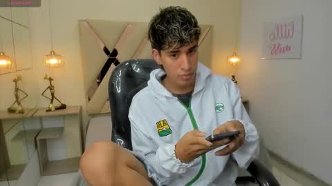 FER PHOENIX online show from March 10, 2026, 3:33 am