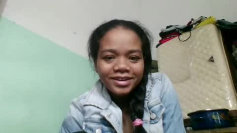 fetranialdy online show from November 7, 2025, 4:34 am