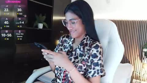 Freyja  online show from February 23, 2026, 5:10 pm