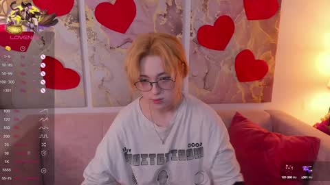 fiamoory online show from February 26, 2025, 1:32 am