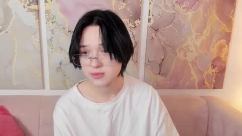 fiamoory online show from January 11, 2026, 1:21 am