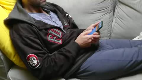 Fid online show from October 26, 2025, 9:37 am